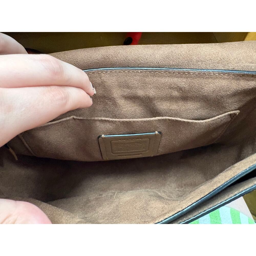 Coach Kleo Shoulder Bag 23 Signature Canvas in Brown and Orange - Picture 7 of 9